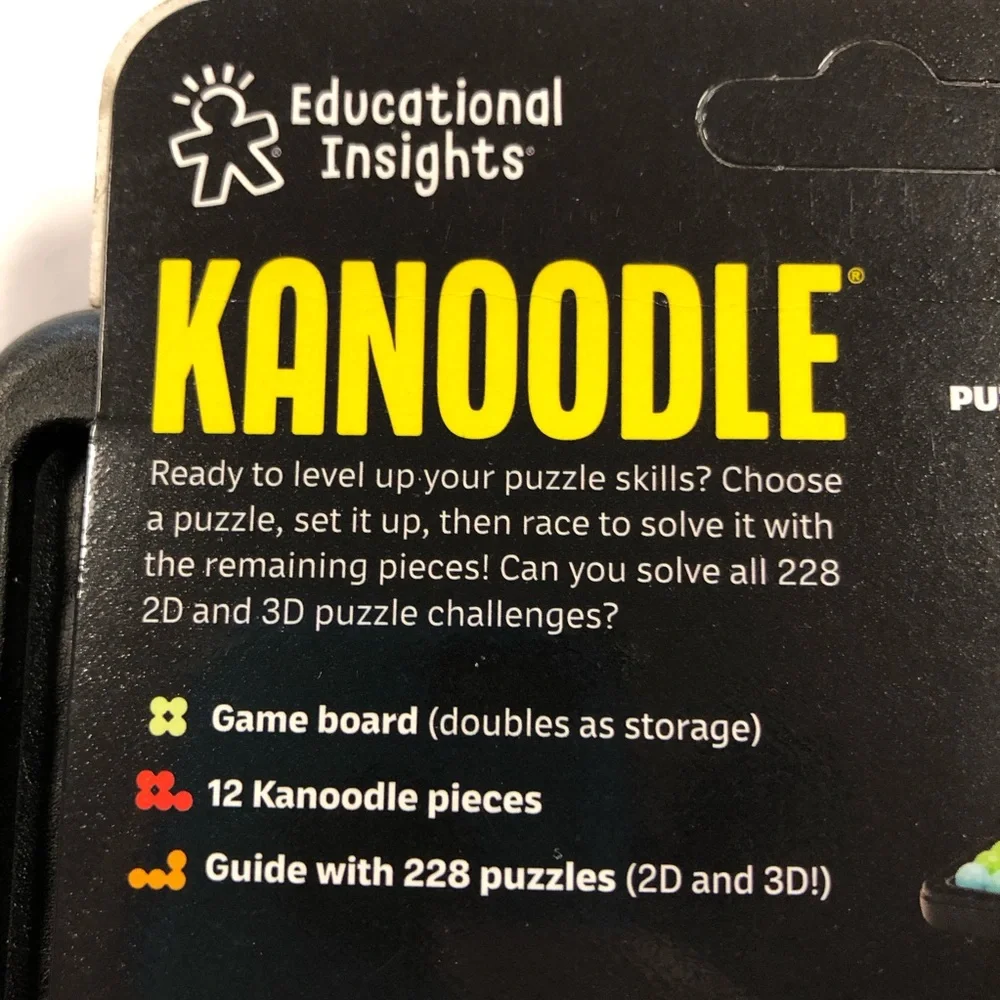 NEW Educational Insights Kanoodle Brain-Teasing Puzzles 14pcs Ages 7+